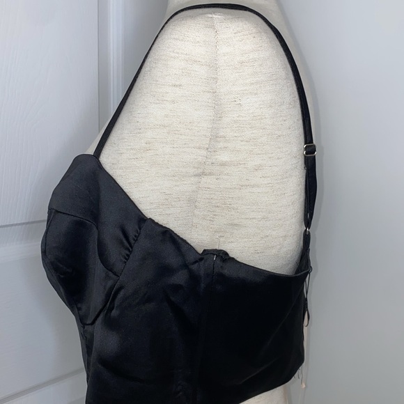 Missguided Satin Hook and Eye Front Bralet NWT size 10 - Picture 3 of 6